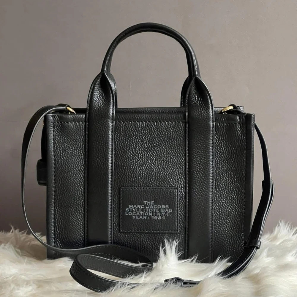 H009L01SP21 - Marc Jacobs The Leather Mini Tote Bag - Picture 7 of 16